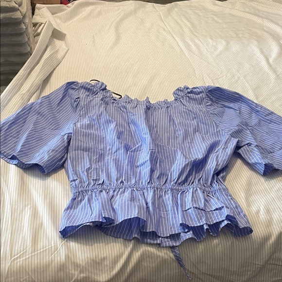 H&M Striped Blue Ruffle Blouse - Picture 6 of 7